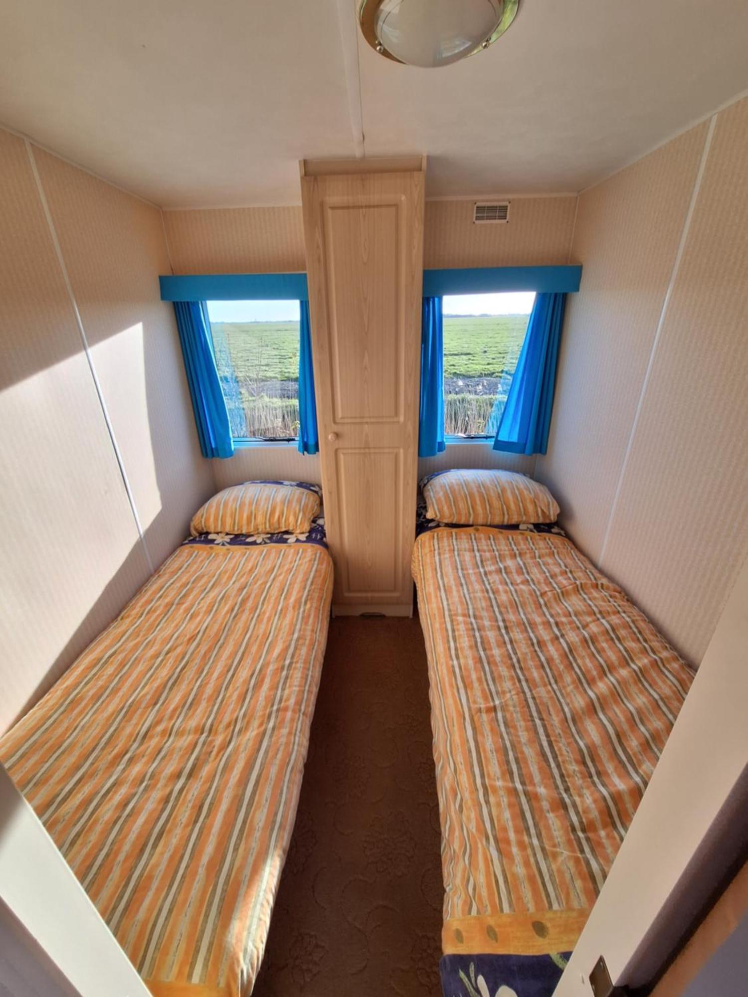Stacaravan Elly, Minicamping De Grutte Earen Burum Экстерьер фото